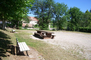 Loulle village